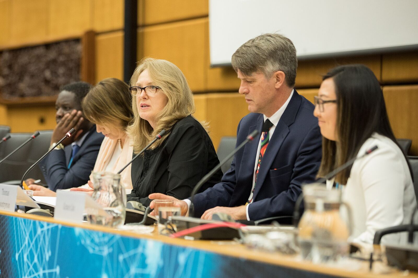(c) <a href=" http://www.annarauchenberger.com " rel="nofollow">www.annarauchenberger.com</a> / Anna Rauchenberger - Vienna, Austria - 25.05.2018 - 2nd CTBT Science Diplomacy Symposium, 25 May 2018, Vienna International Centre 14:30 - 16:00 Panel Discussion Regional Approaches to Nuclear Non-Proliferation and Disarmament Moderator: Elena Sokova, Deputy Director, James Martin Center for Nonproliferation Studies Panellists: Alicia Buenrostro Massieu Permanent Representative of Mexico to the United Nations in Vienna Doctor Mashabane Chief Director, United Nations Political, Peace and Security Directorate, Department of International Relations and Cooperation, Republic of South Africa Thomas Countryman Chair, Board of Directors, Arms Control Association Grace Liu Research Associate, James Martin Center for Nonproliferation Studies